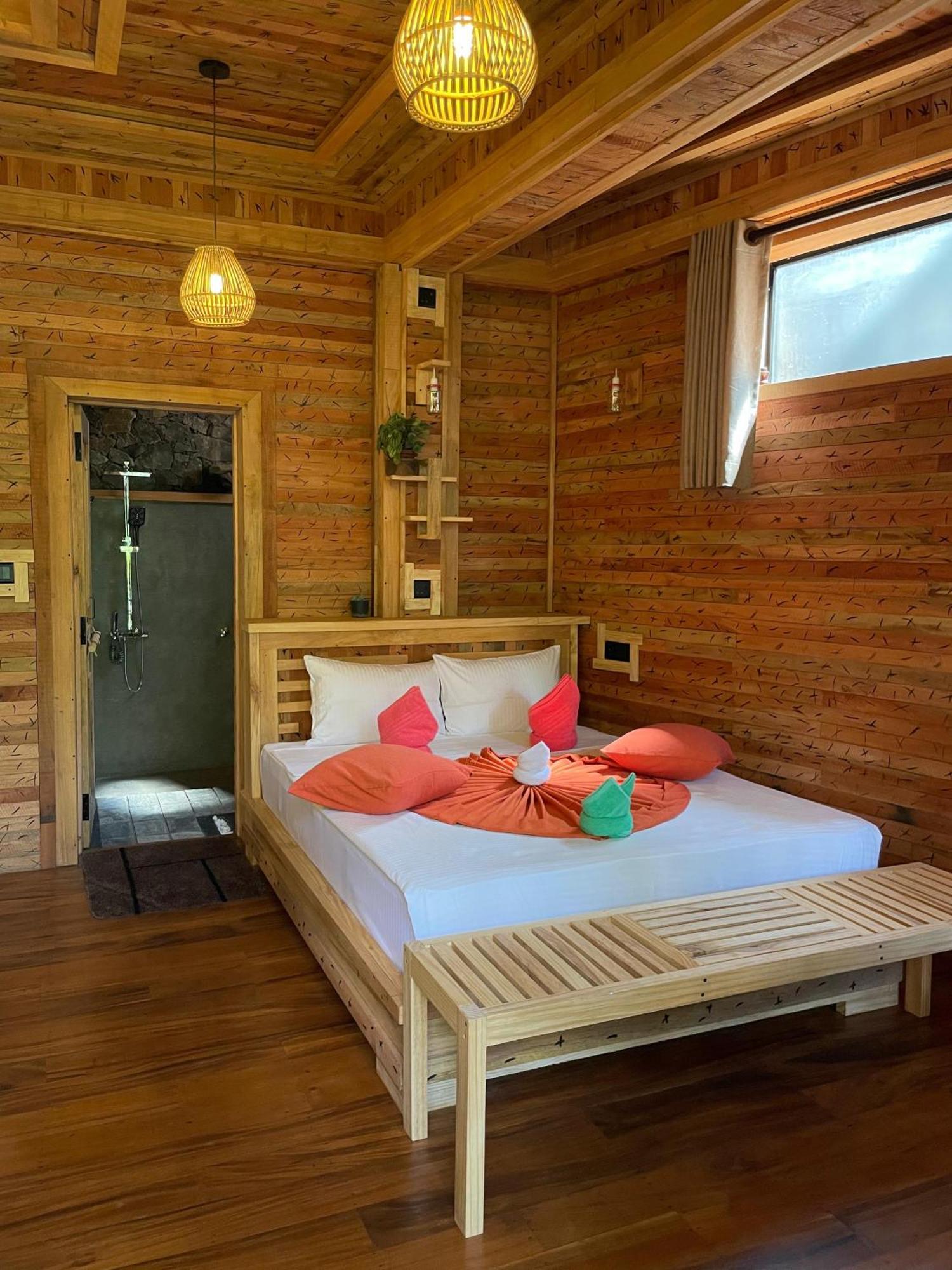 Winwood Ella Hotel Exterior foto
